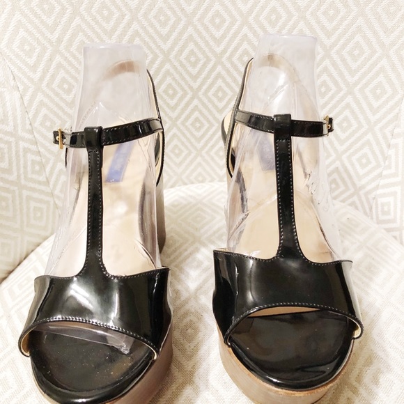 Dee Keller black patent leather wedges - Picture 5 of 8